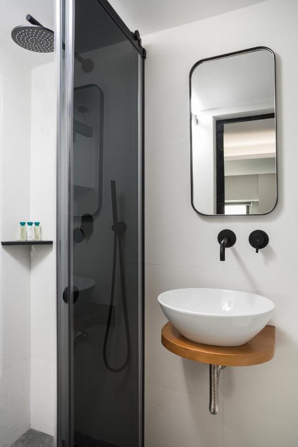11 Enteka Acropolis Hotel 4*