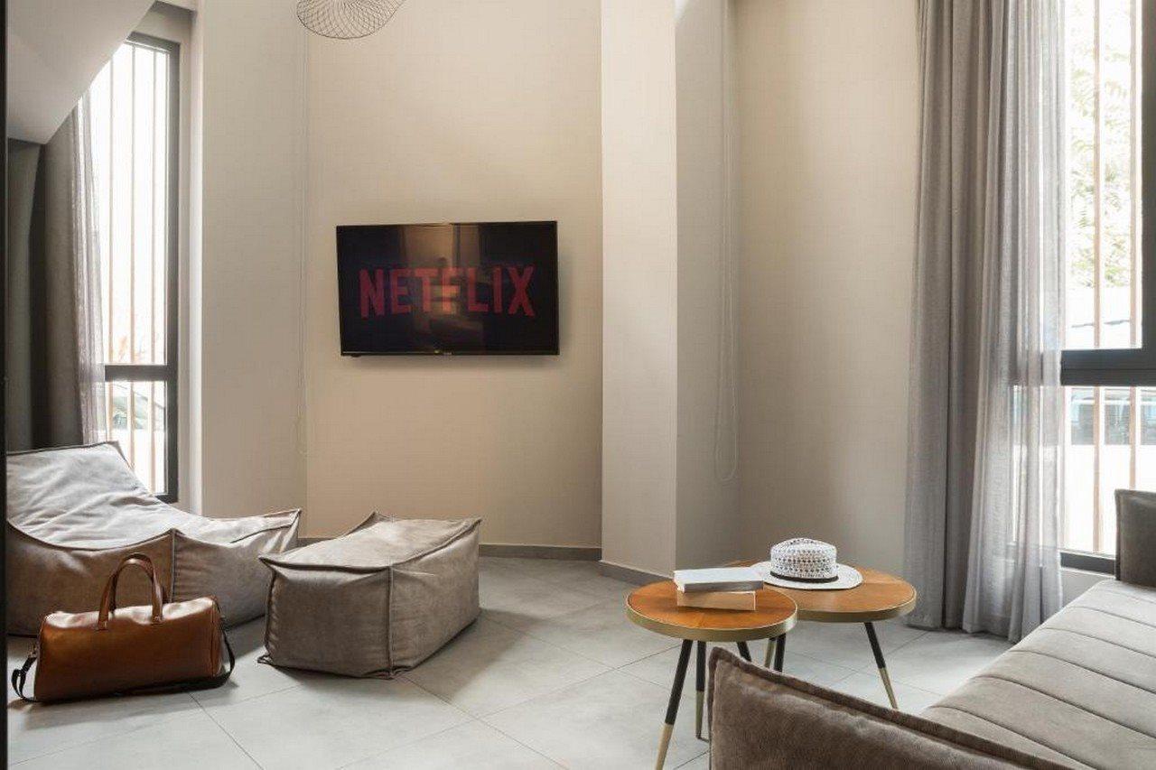 11 Enteka Acropolis 4* Athens