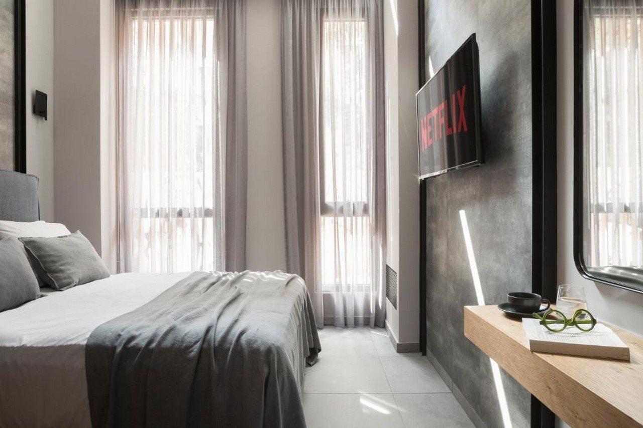 Hotel 11 Enteka Acropolis 4*